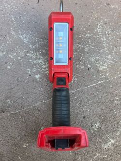 Milwaukee light M18