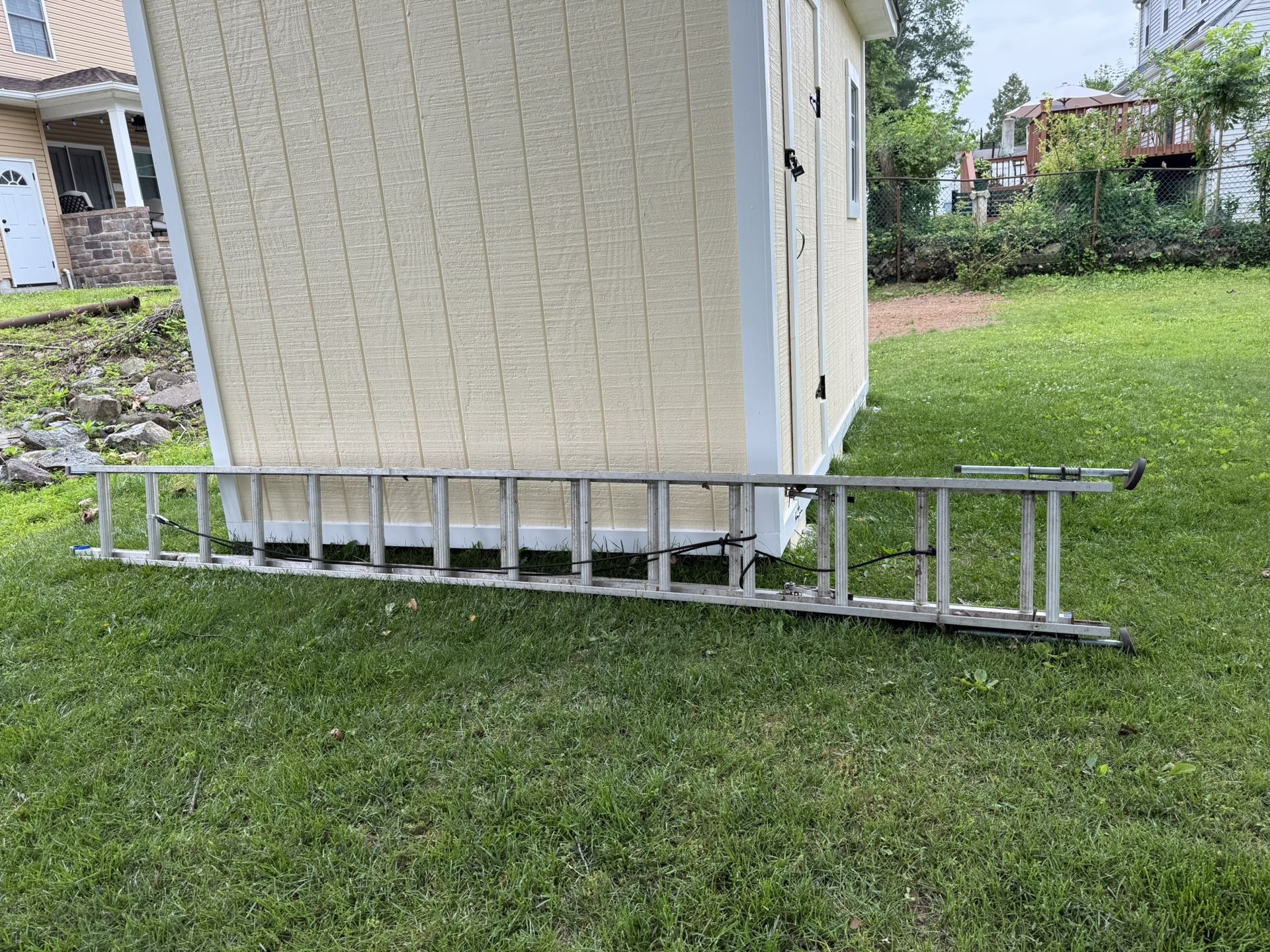 Werner 28 Ft Ladder