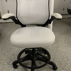Adjustable Drafting Chair