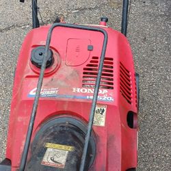For Sale Snow Blower Honda Hs520