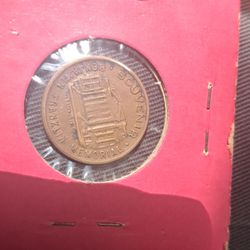 Ben Franklin Souvenier Coin. See Photos For Best Details