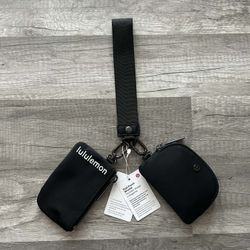 Lululemon Dual Pouch Wristlet Black New With Tags