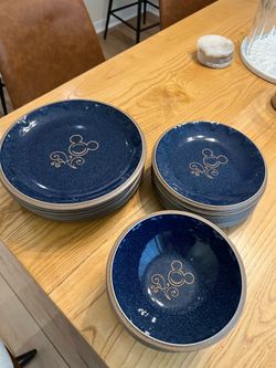 Disney Dining Collection Set