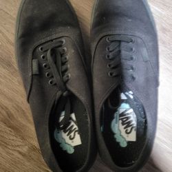 Black Vans Shoes