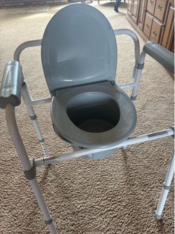 Commode