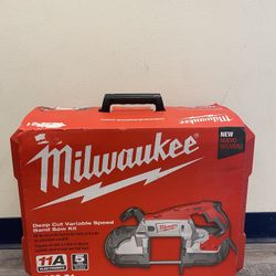 Milwaukee Band Saw 6233-21 #11914-11