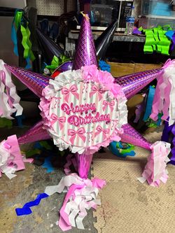 Coquette happy birthday pink bows tambor star pinata