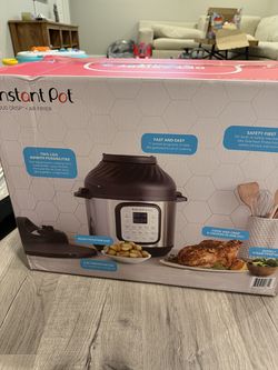 Instant Pot plus Air fryer brand new