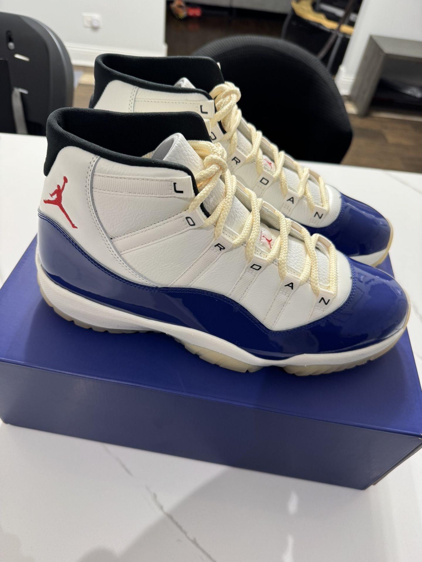 Jordan 11 Retro Rare Air Size 12.5 Men