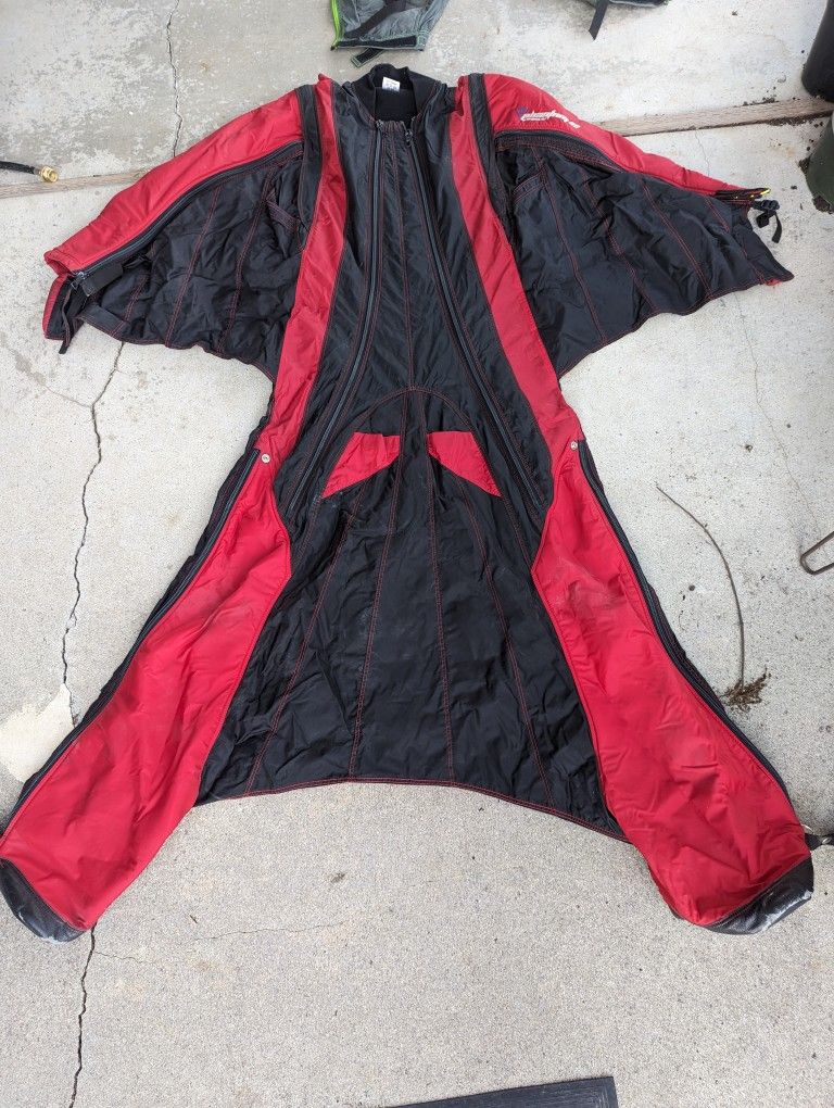 Phantom 2 Wingsuit $350