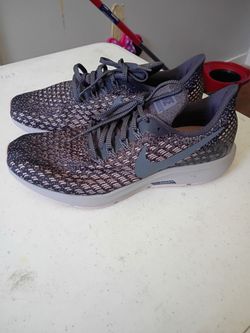 Zap Size 10 shoes