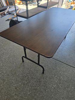 6 ft folding table