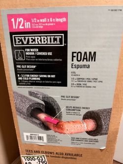 Everbilt Foam Pipe Insulation tubes measuring 1/2 in. (The box contains 47 tubes)