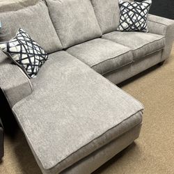 Stylish Reversible Chaise Sectional!