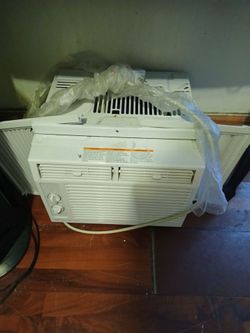 Ac 5000 btu works perfect cold air no nois