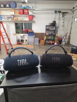 JBL Charge 6