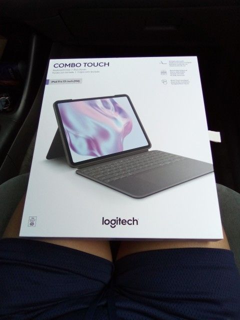 Combo Touch iPad Pro 13-inch(M4) Keyboard Case