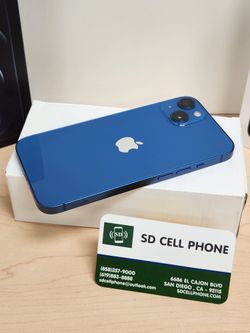 iPhone 13 128 GB Unlocked for Any Carrier 