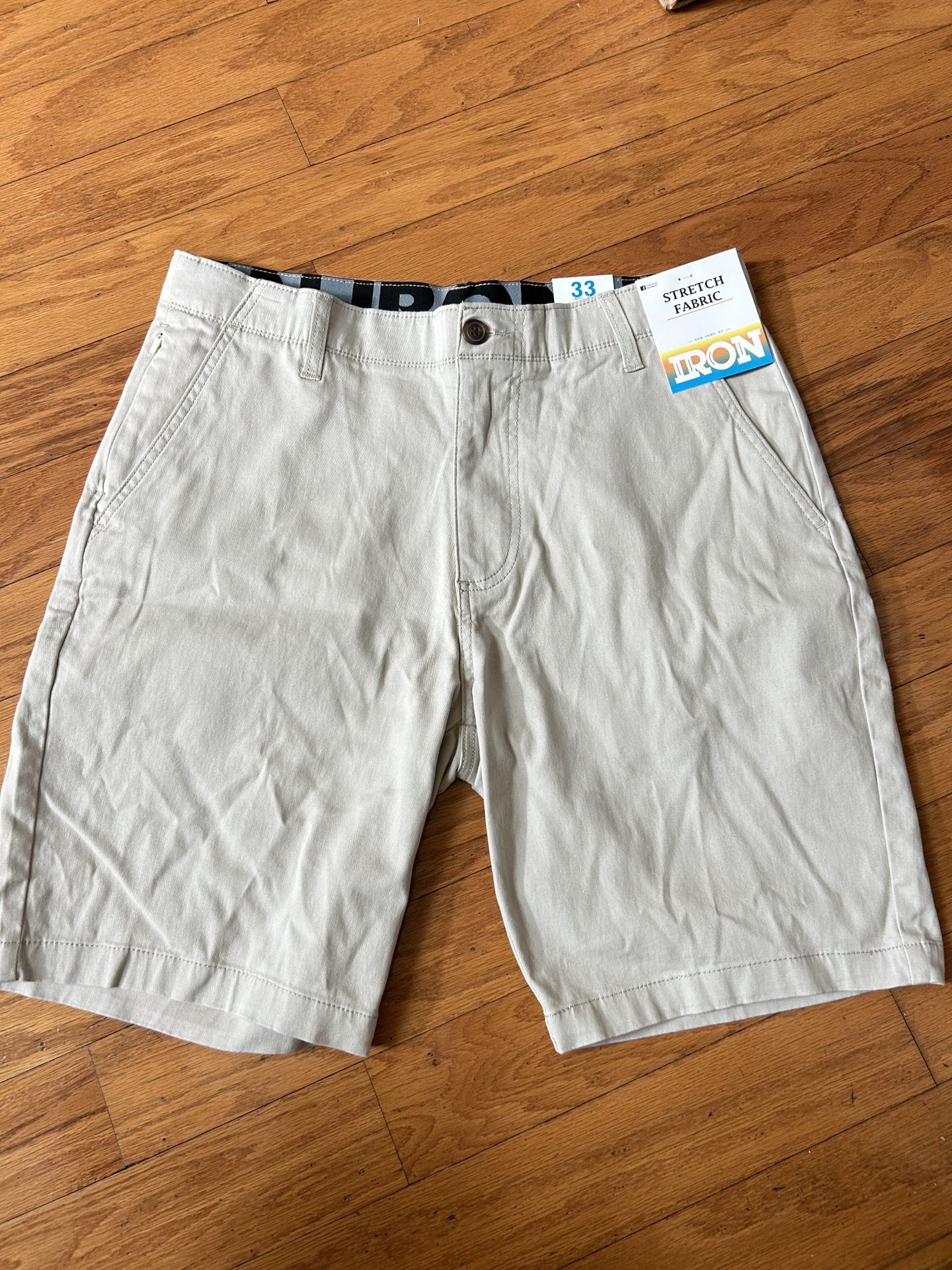 NWT Iron men's flat front shorts Size 33