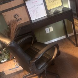 Desk And Chair 