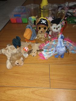 All Sold Separately))Beanie Babies,Beanie Boo's,Pop It's Ect (PRICE IT SHOWS IS ALL ITEMS THE PRICE OF ALL ITEMS TOGETHER)