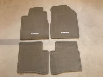 Nissan Maxima carpeted floor mats