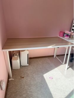 Large desk