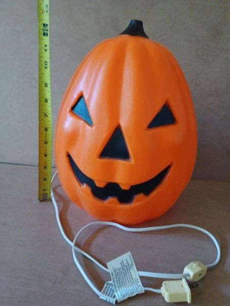 Vintage 90s TPI blow mold Jack-O-Latern pumpkin