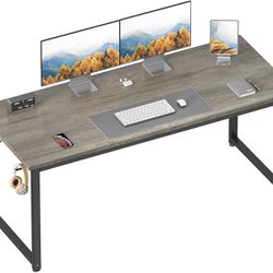 63 Inch Computer Desk Home Office Desk, Gaming Writing Work from Home Study Desk, Modern Simple Design, Large Legroom, Sturdy Metal Frame, G