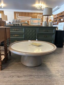 Beautiful Round Marble Coffee Table / Modern / NEW!