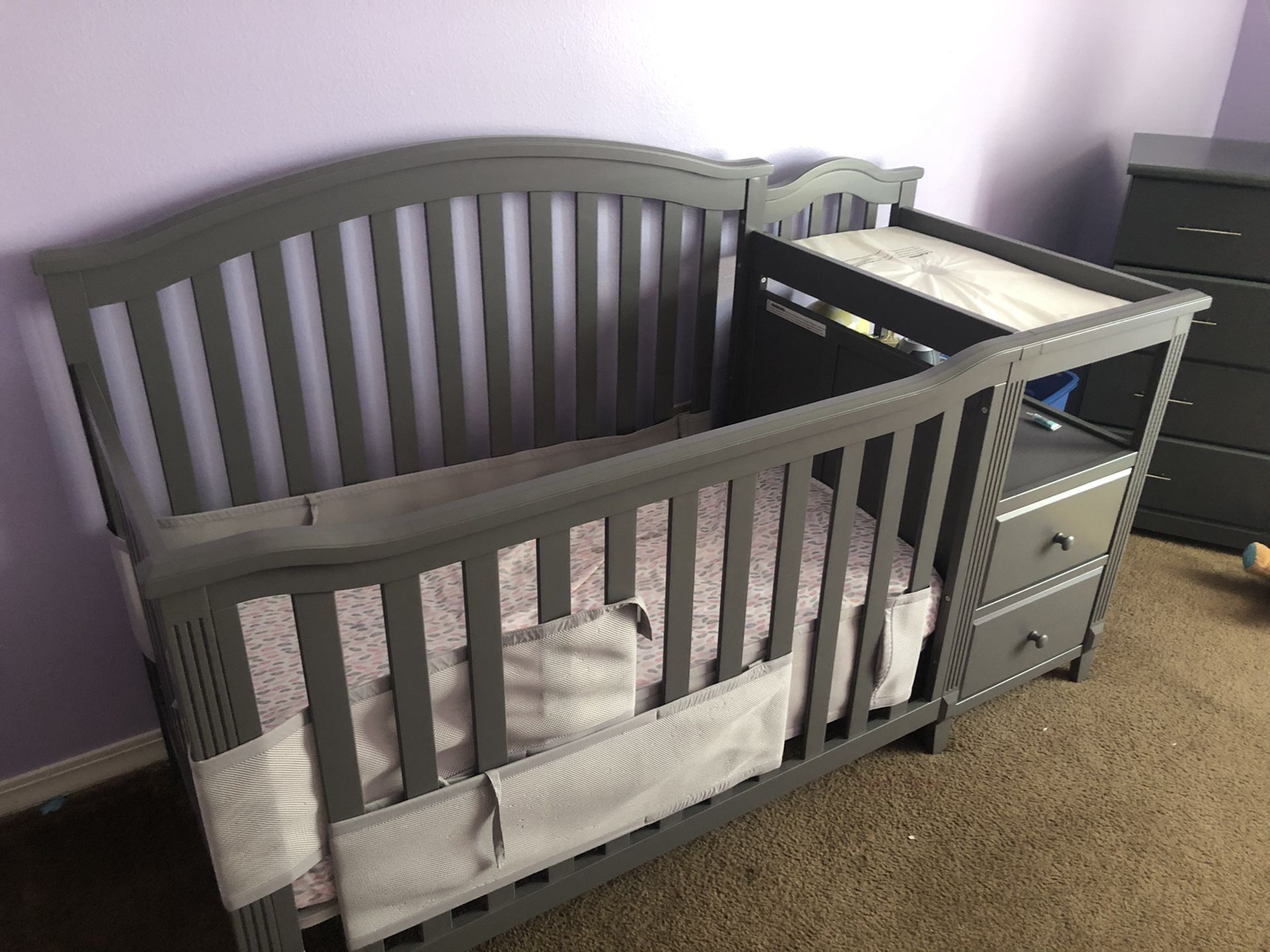 Babby Crib With Changing Table And Dresser (Pretty Much New)