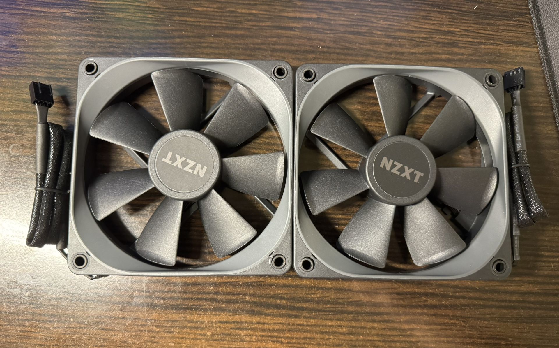 2x NZXT 120mm Fans Black