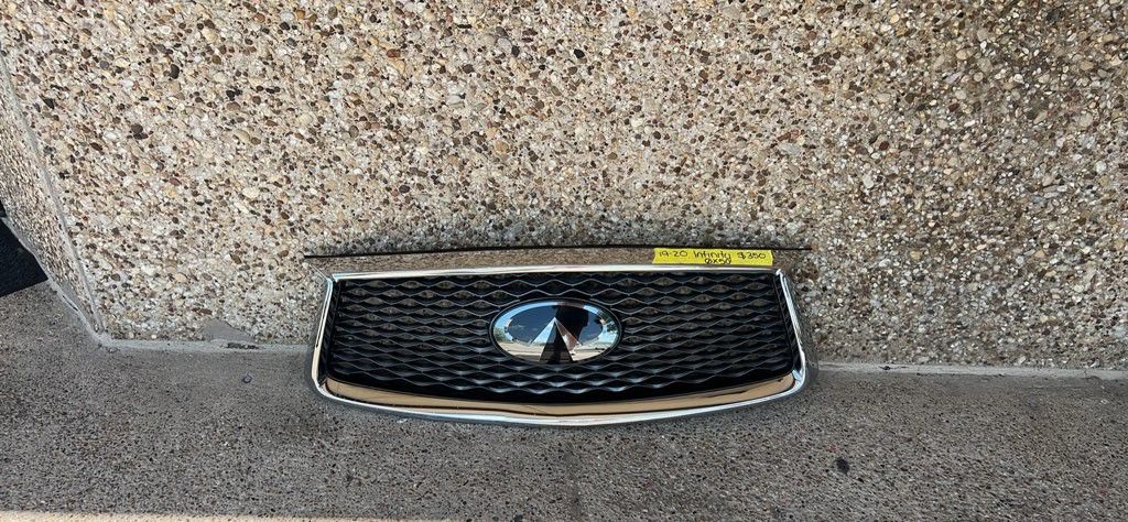 2019-20 Infinity Qx50 Grill