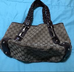 Gucci shoulder bag 100% authentic