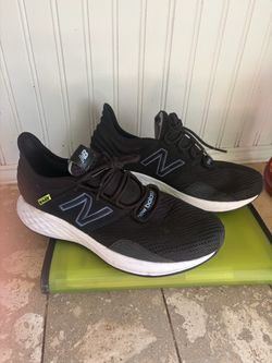 New balance men’s sneakers