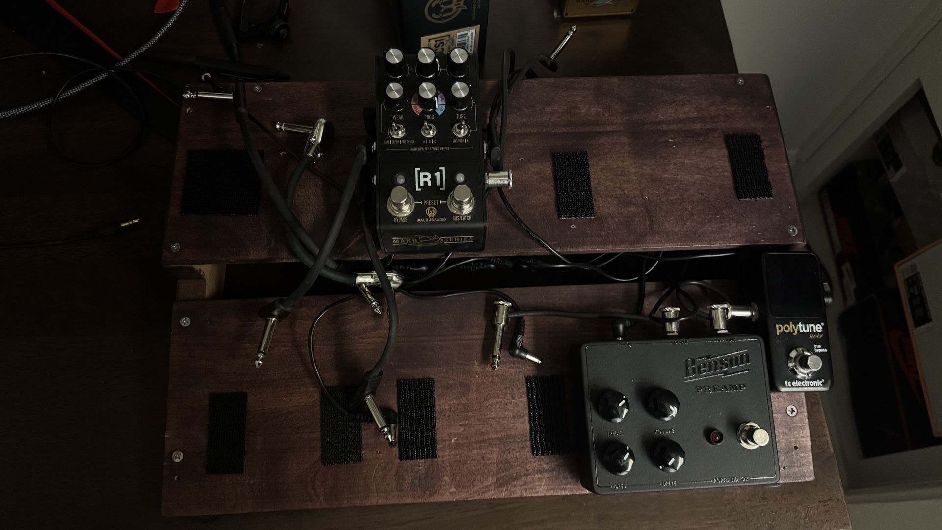 Pedal Board With Supply And Mono Bag