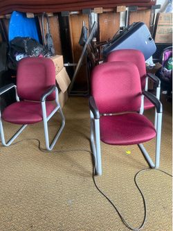 Nice comfortable office chairs