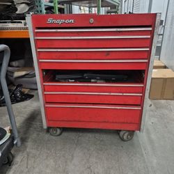 Snap-On  8 Drawer Roll Away