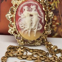 #1579 GORGEOUS VINTAGE 10K GP NECKLACE & PENDANT, BROOCH
