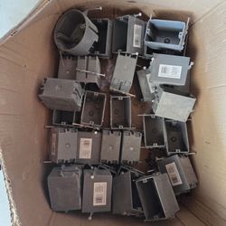 1 Gang Electrical Box And Cable Protector Plates