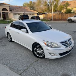 2012 Hyundai Genesis