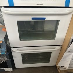 New Frigidaire 30” Electric Double Oven