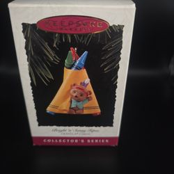 HALLMARK CRAYOLA BRIGHT N SUNNY TEPEE ORNAMENT 