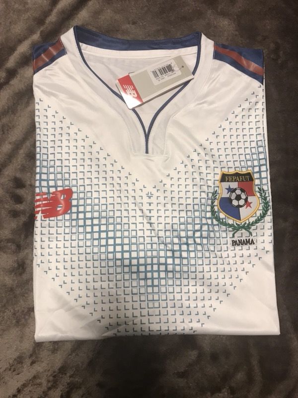 NB Panama away men’s jerseys