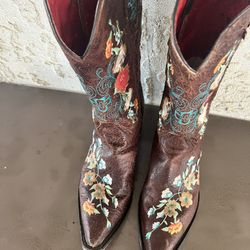 MACIE BEAN WOMEN'S ROSE GARDEN WESTERN BOOTS - SNIP TOE