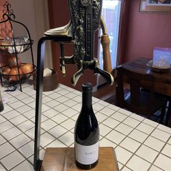  Counter Top Wine Bottle Opener