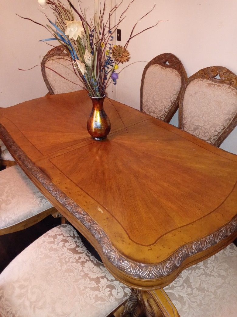 AICO Paradisio Dining Room Set ***REDUCED***