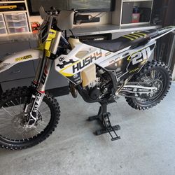 2024 Husqvarna FE501s 
