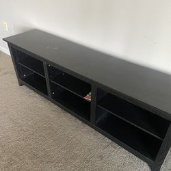 Tv Stand 70’