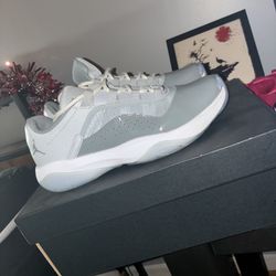 Air Jordan 11 CMFT Low